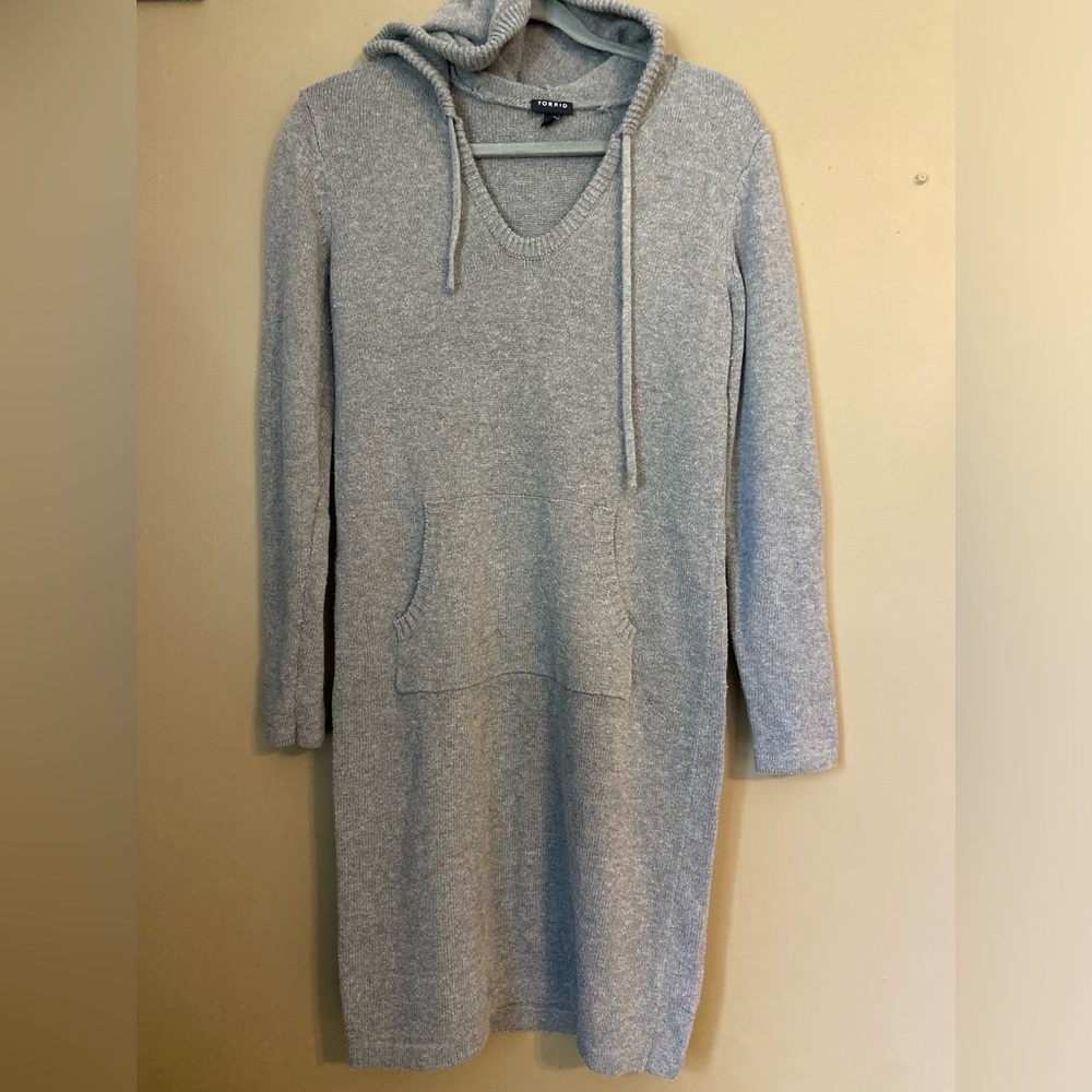 Torrid Light Gray V-Neck hooded Sweater Dress size 0